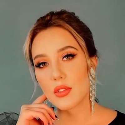 Isa Castro ( All-Star Shore)