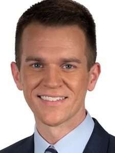 Who is Steve McCarron from KOMO4? Bio, Age, Gay, Net Worth, Twitter, and More